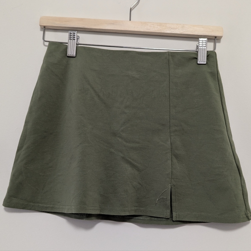 American Eagle skort size XS.